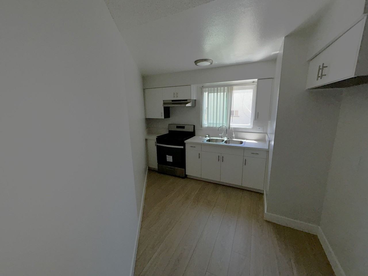 3059 - 3502 Copeland Pl. - Photo 7 of 13