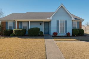 featured image of 1806 Heatherton Dr