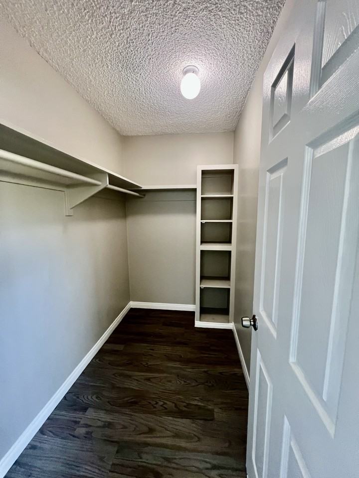 3640 Pio Pico Drive - Photo 3 of 7