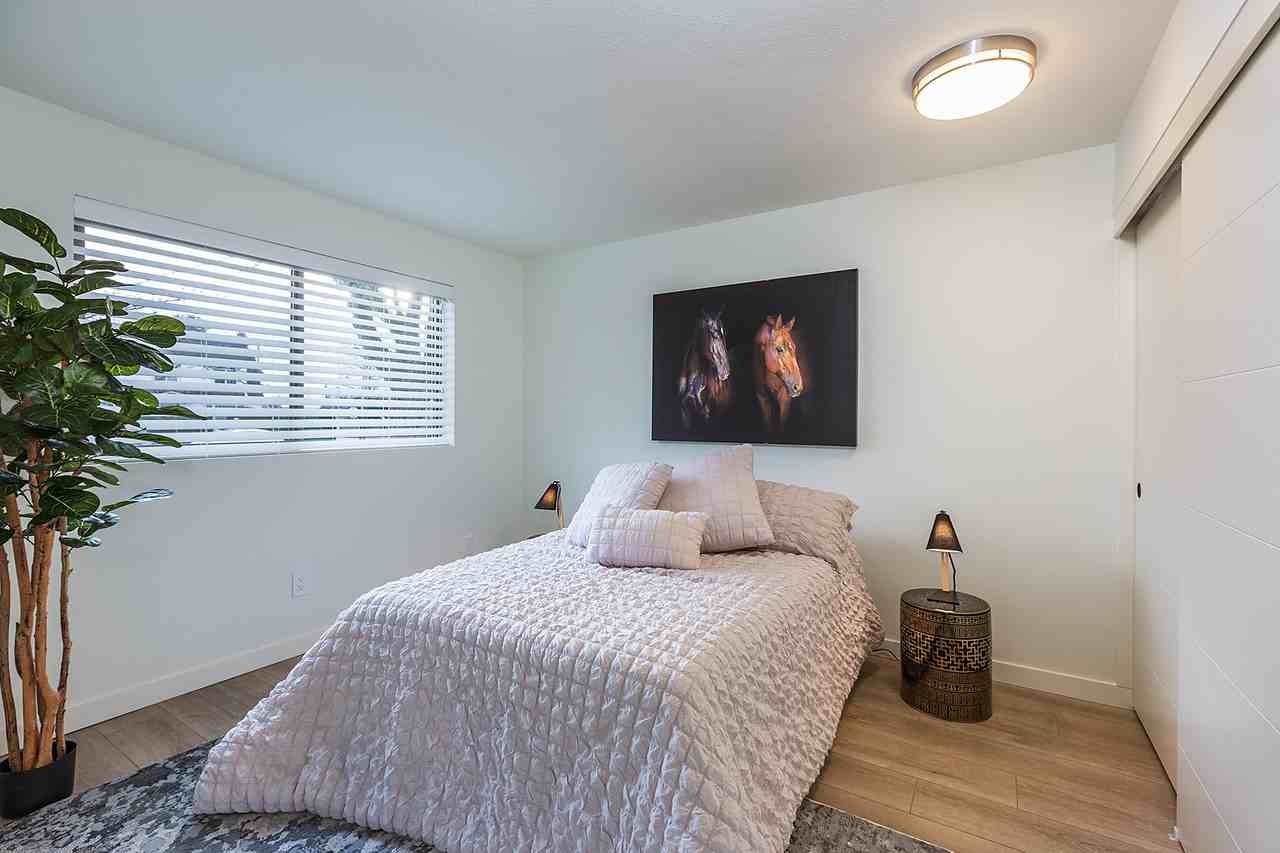 129 5th Ave NW - Photo 7 of 11