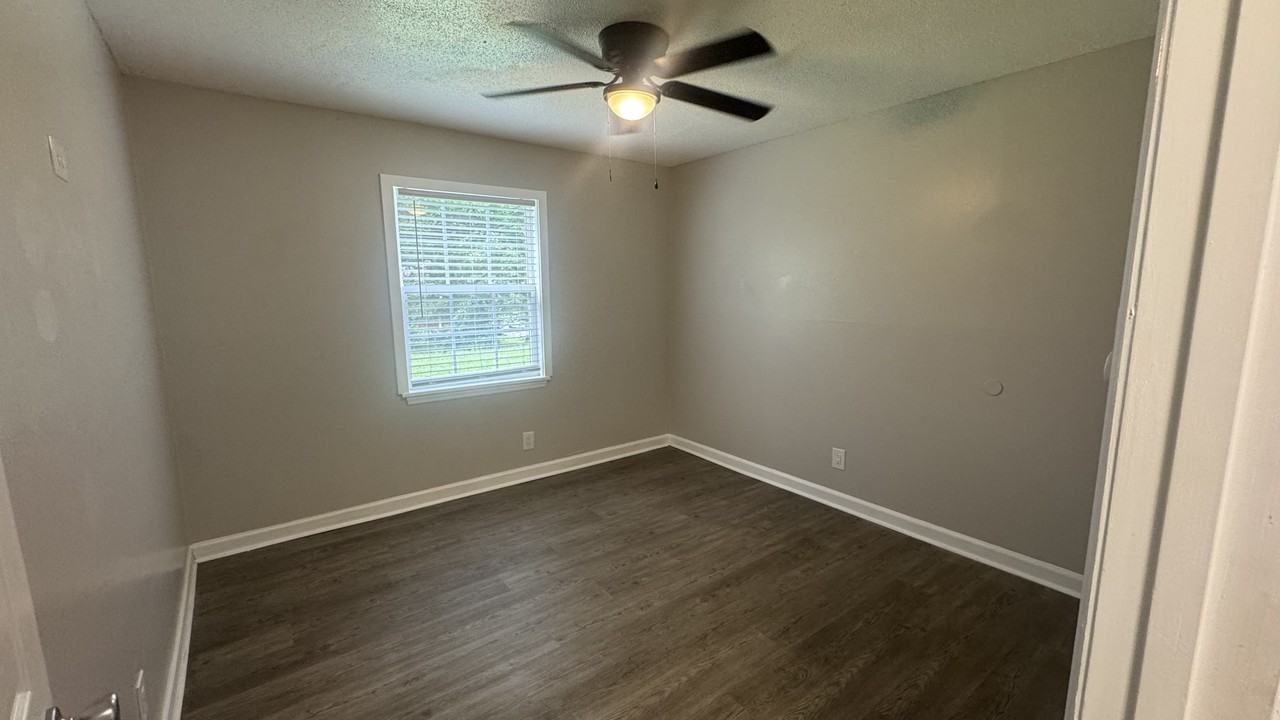 1410 Brewer Road - Photo 2 of 31