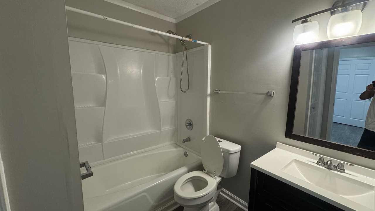 1410 Brewer Road - Photo 6 of 31