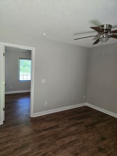 Dogwood Lane Apartments - Photo 7 of 10