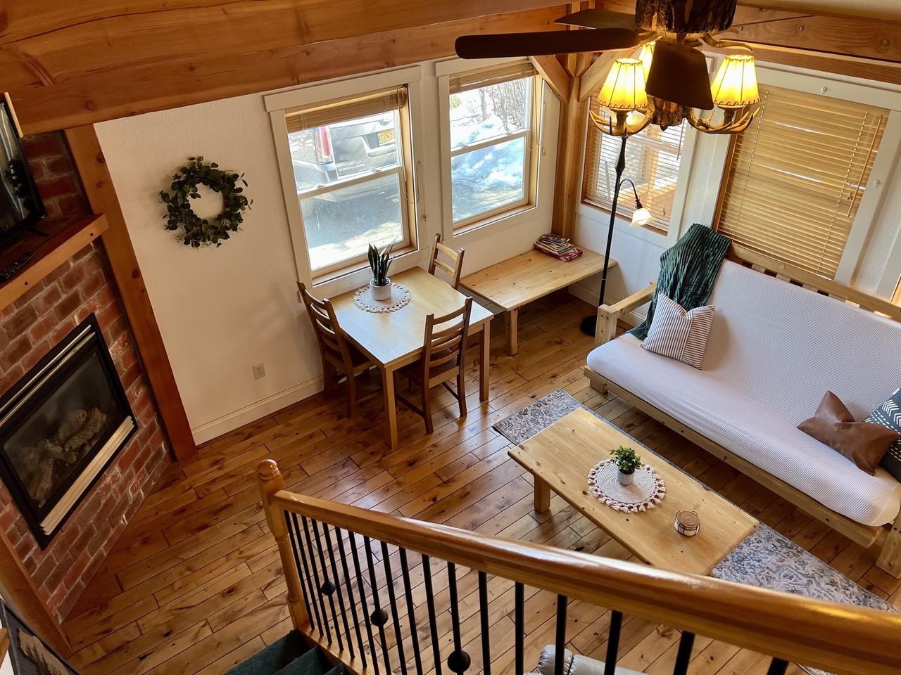 Woodland Chalet. LLC - Photo 5 of 11