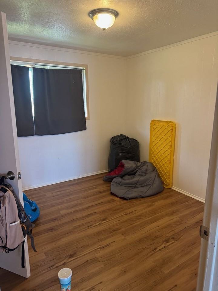 413 Iloko St - Photo 4 of 5