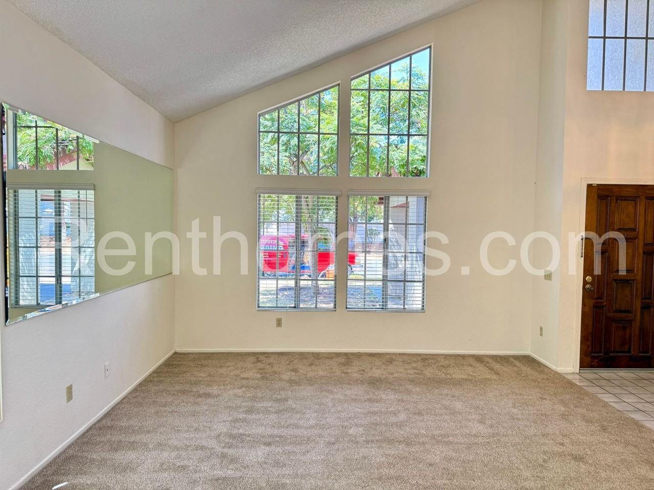 10515 Carrington Dr - Photo 2 of 30