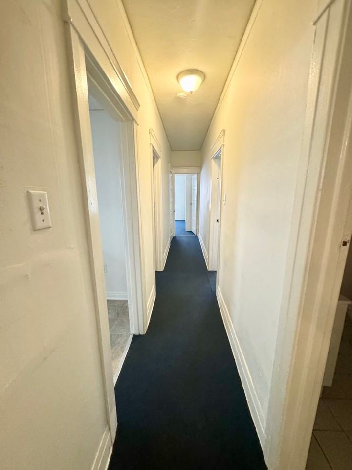 3716 W Pico Blvd #01 - Photo 7 of 17