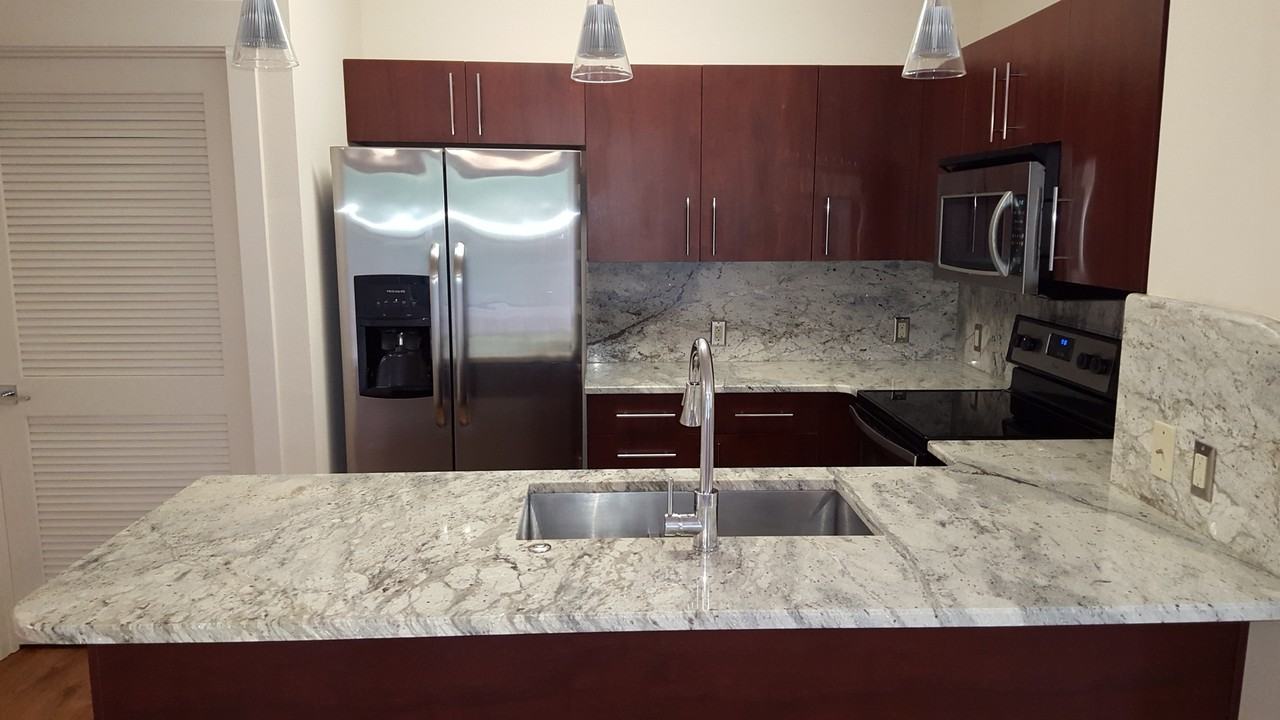 Bayshore 5 - Photo 6 of 20