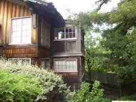 featured image of 2501 Rose Walk