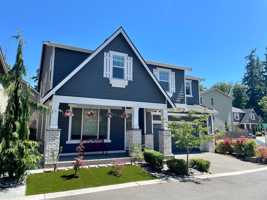 featured image of 22275 9th Ct Se