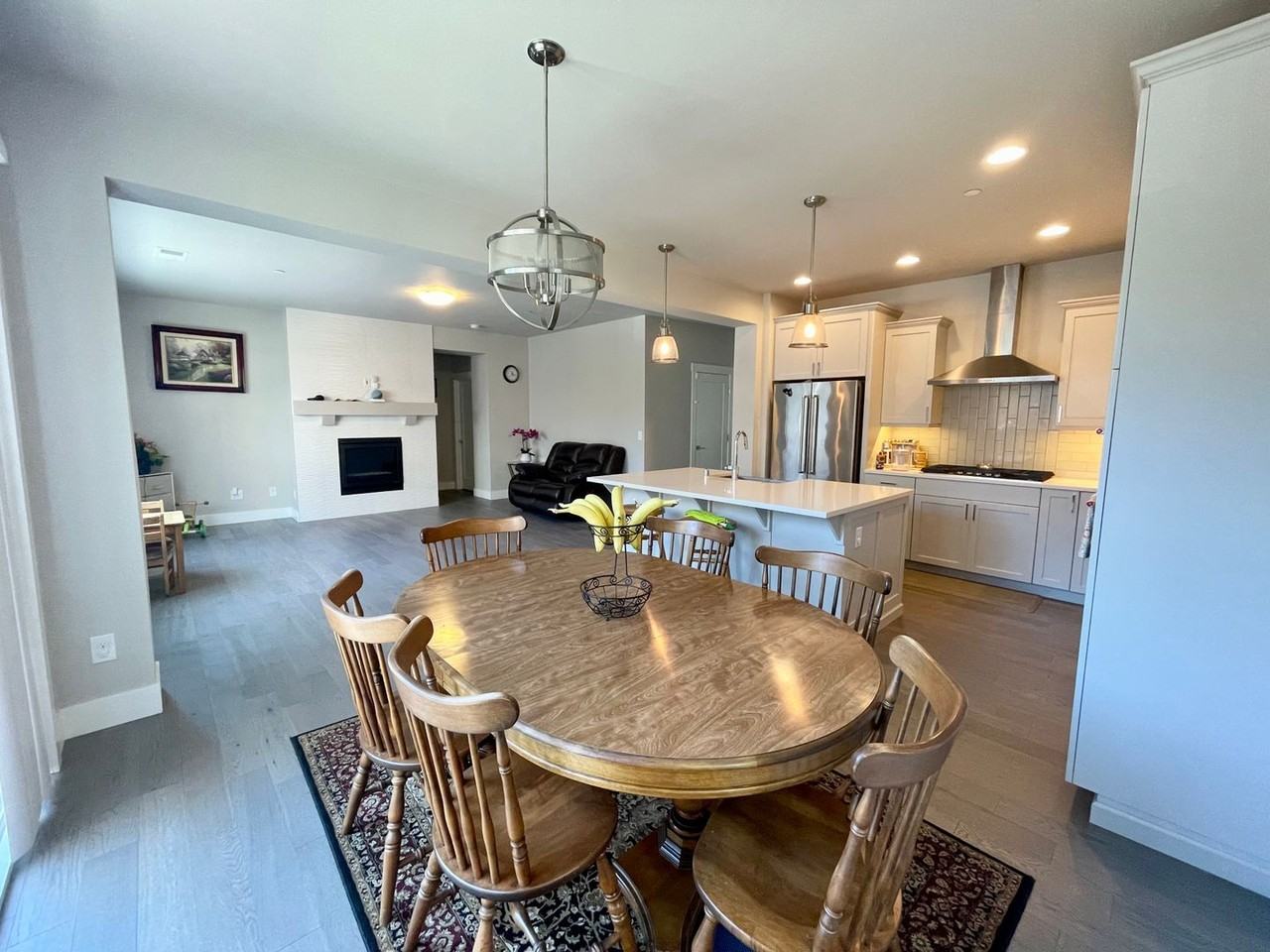 22275 9th Ct Se - Photo 5 of 26
