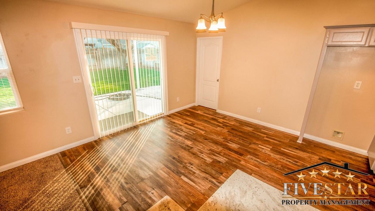 6809 Firebaugh St - Photo 6 of 23