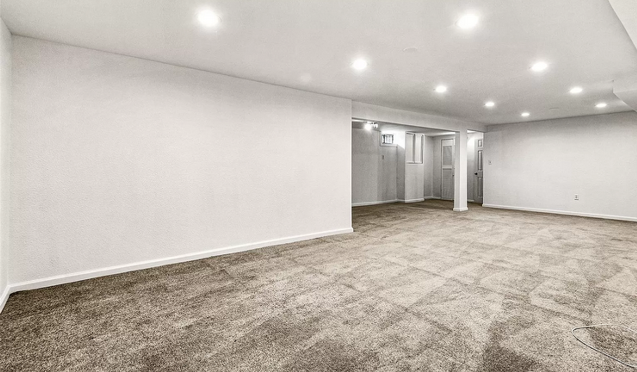 3210 Kearney Street - Photo 4 of 29