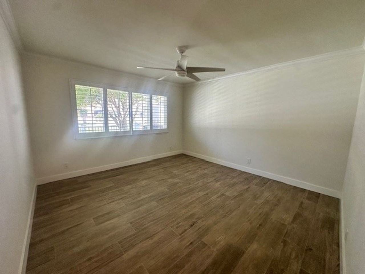 1613 Dockside Ln - Photo 4 of 15