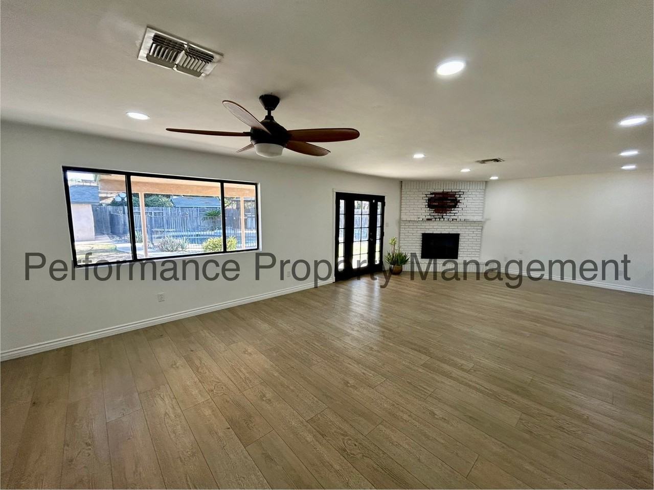 7501 Lucille Ave - Photo 4 of 20