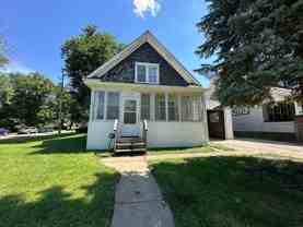 1820 Ross St - Photo 1 of 1