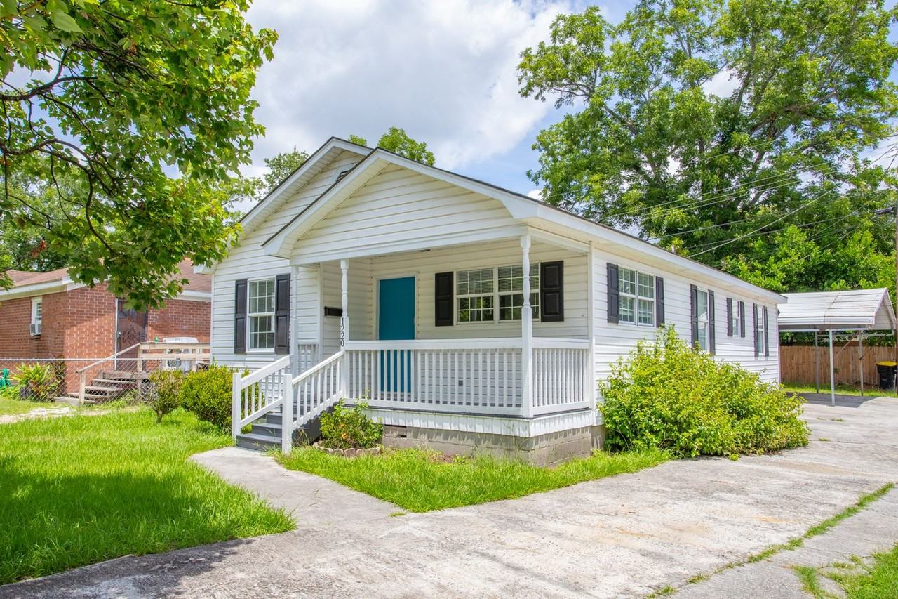 1220 E 57th St - Photo 2 of 23