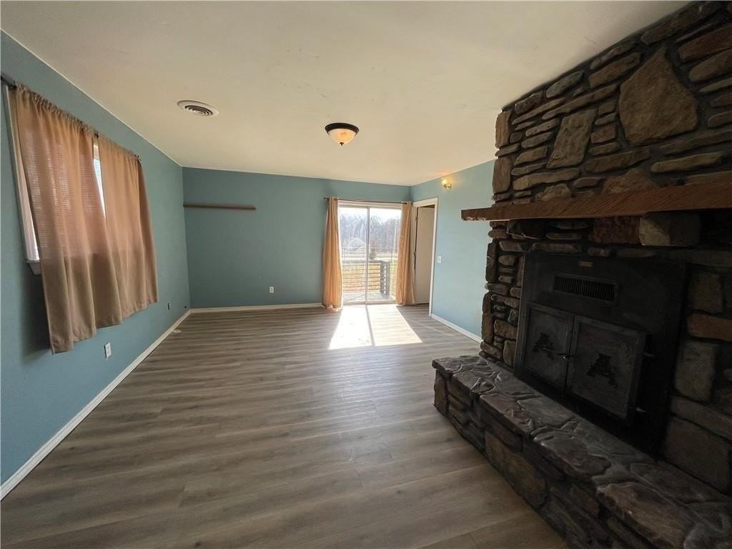 225 Bright St - Photo 6 of 13