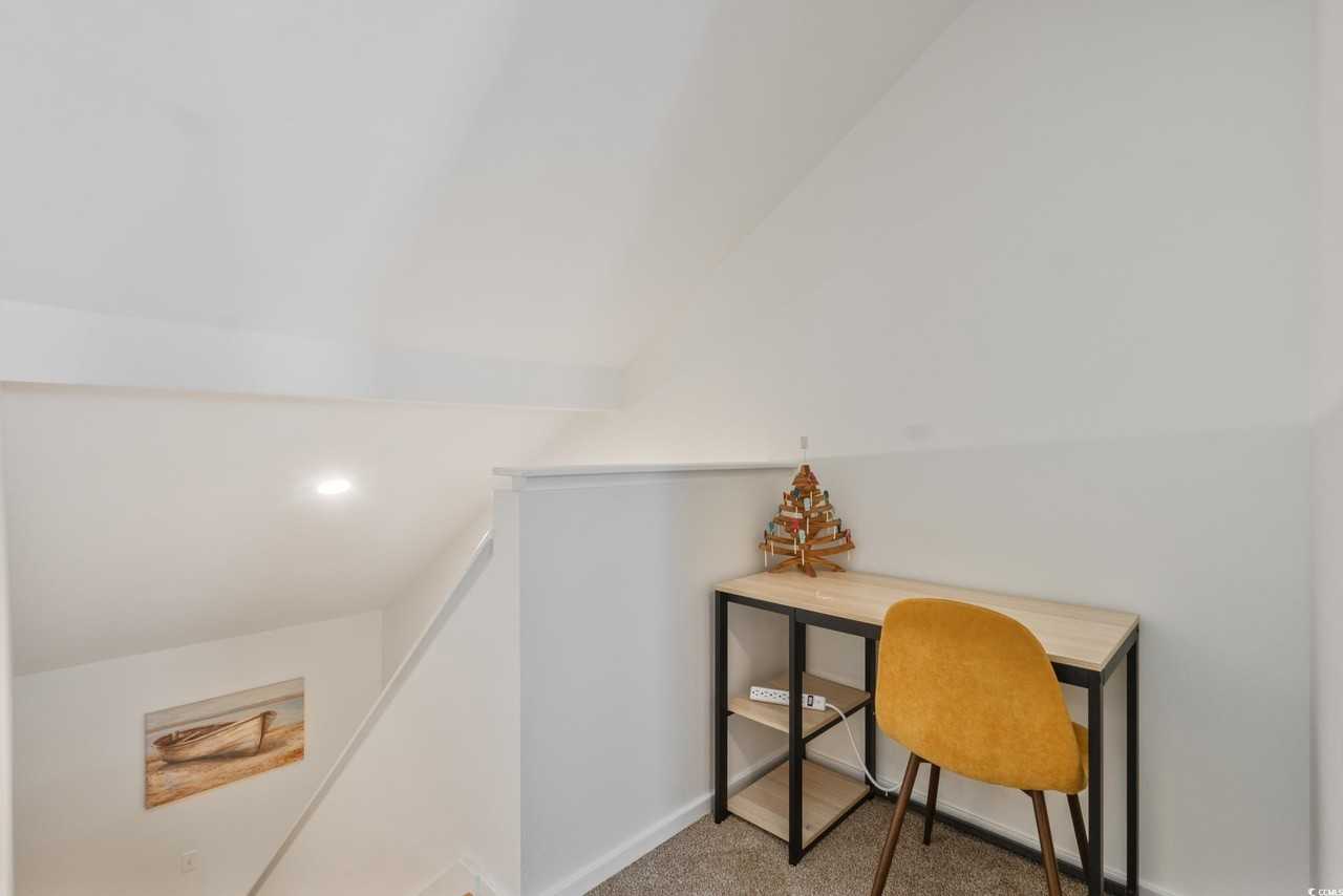 4506 L R I Ln - Photo 5 of 34