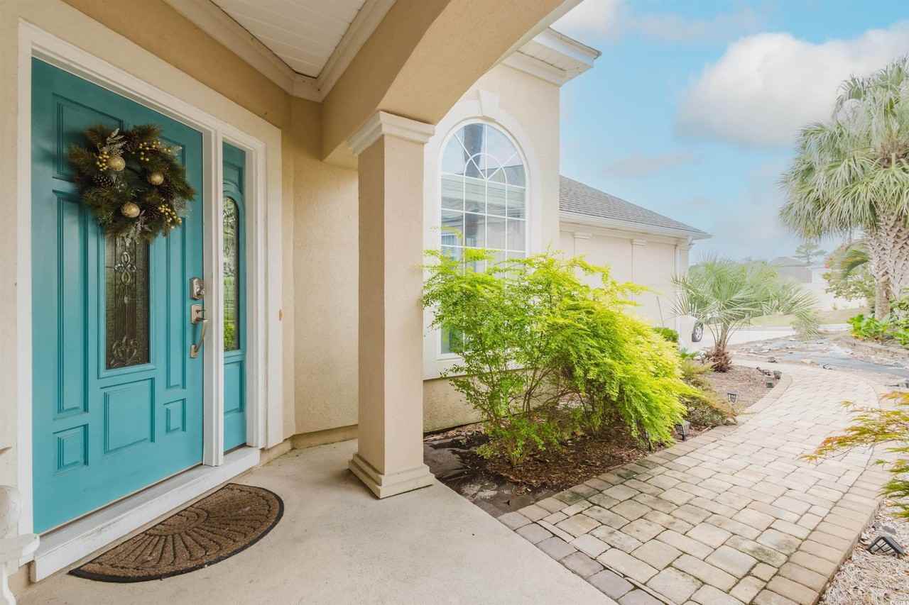 4346 Windy Heights Dr - Photo 4 of 37