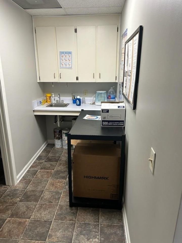 3124 W Main St Ste 3 - Photo 5 of 6