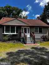 165 S Lakeview Dr - Photo 1 of 1