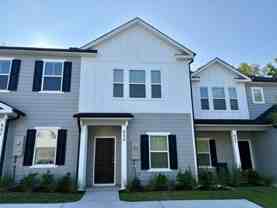 655 Caroline Ct - Photo 1 of 1