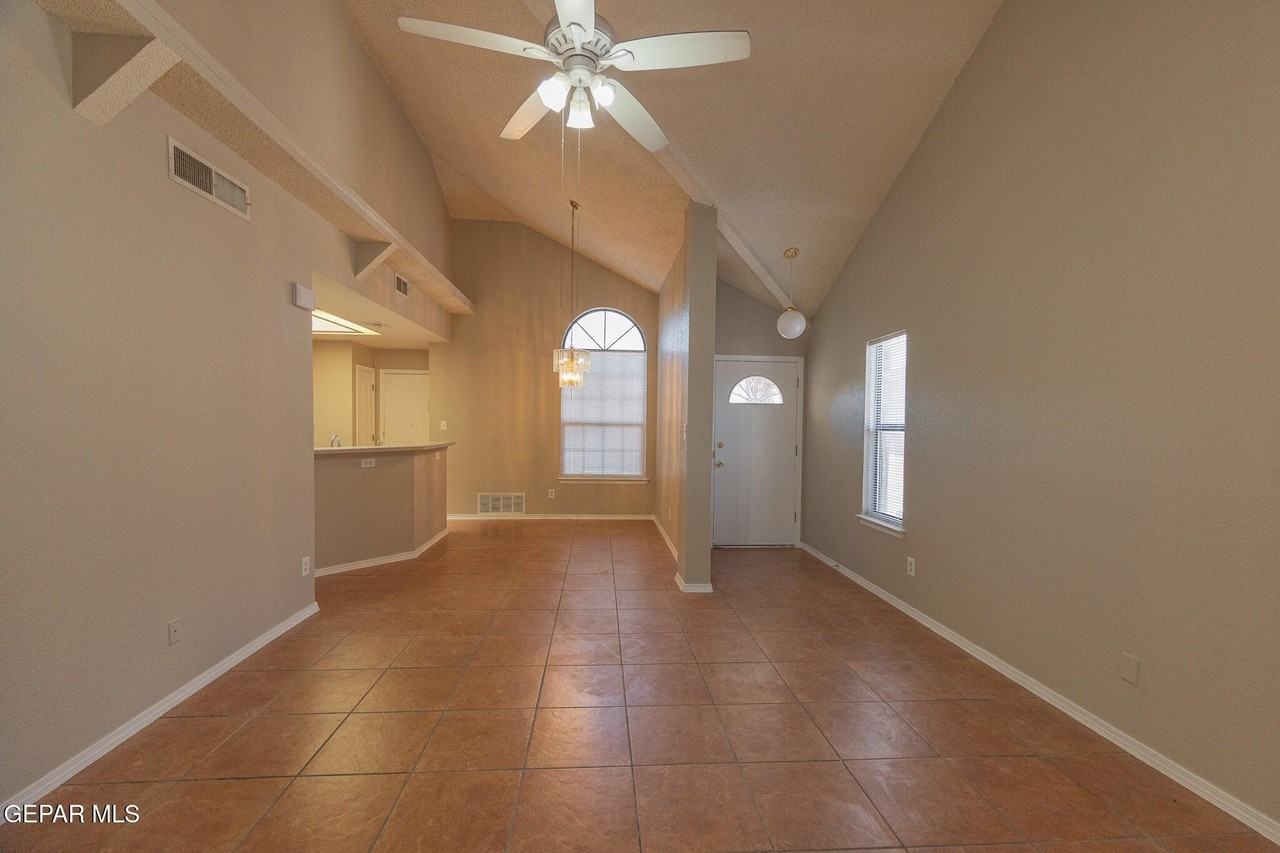 1884 Dolph Quijano Pl - Photo 3 of 13