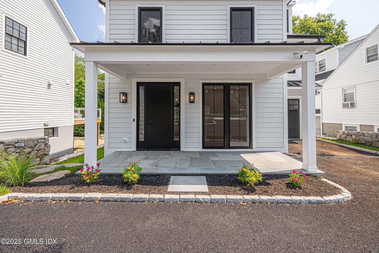 20 Sound Beach Ave - Photo 2 of 35