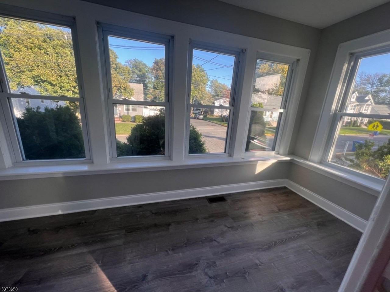 186 Old Rd - Photo 3 of 5