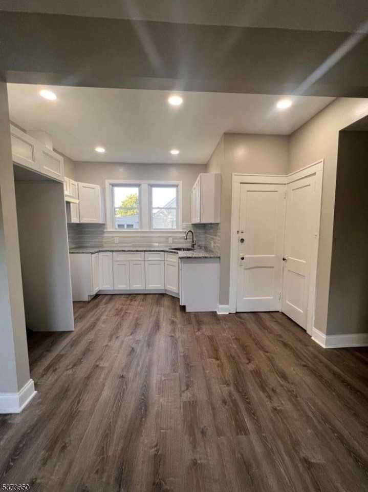 186 Old Rd - Photo 5 of 5