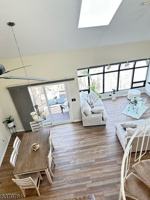 featured image of 4 Keystone Ct