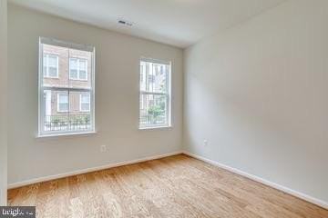 612 Totten Pl Ne - Photo 4 of 31