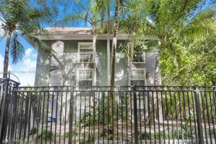 3245 Virginia St #7 - Photo 1 of 1