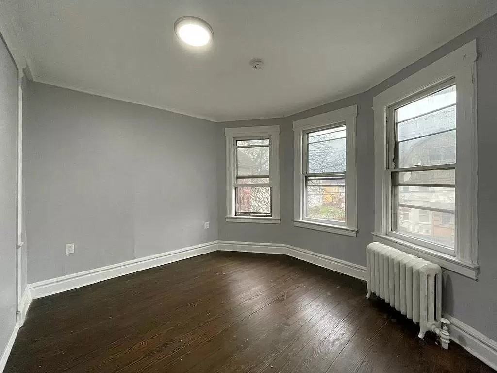 591 15th Ave #1 - Photo 2 of 7