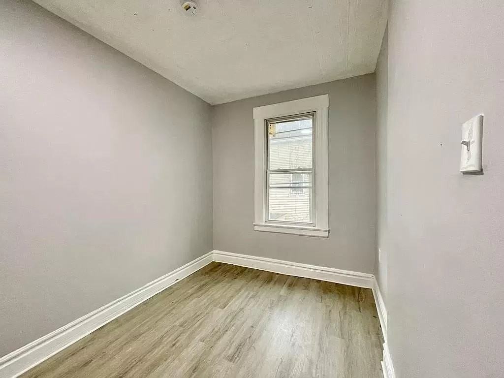 591 15th Ave #1 - Photo 5 of 7