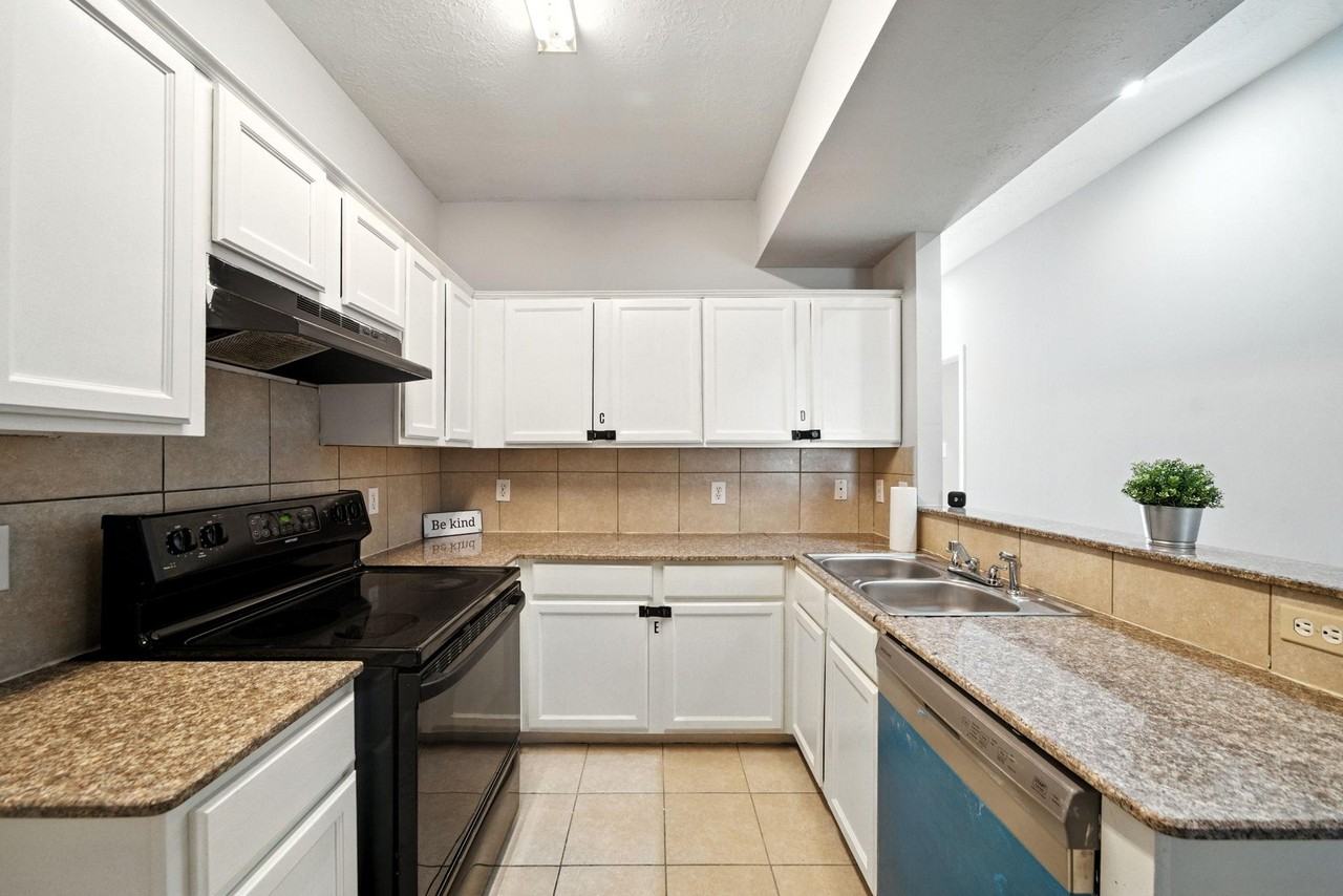 Winton St - Photo 3 of 6