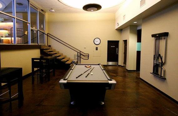 1222 Commerce St - Photo 5 of 5