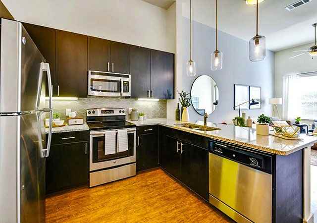 1210 Botham Jean Blvd - Photo 6 of 8