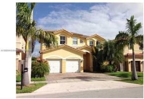 featured image of 11315 Nw 79th Ln