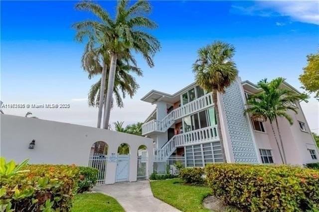 161 Ne 10th Ave #7C - Photo 2 of 27