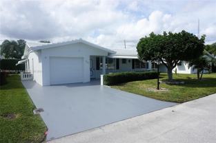 708 Sw 24th St - Photo 1 of 1