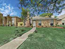 7825 Prescott Dr - Photo 1 of 1