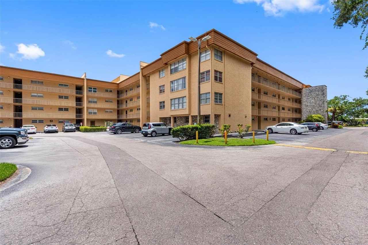 5820 North Church Avenue #346 - Photo 2 of 30