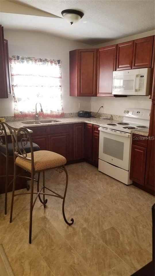 4919 Erleen Pl - Photo 3 of 8