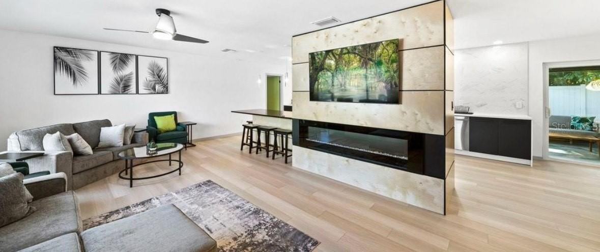 11123 117th Way - Photo 3 of 13