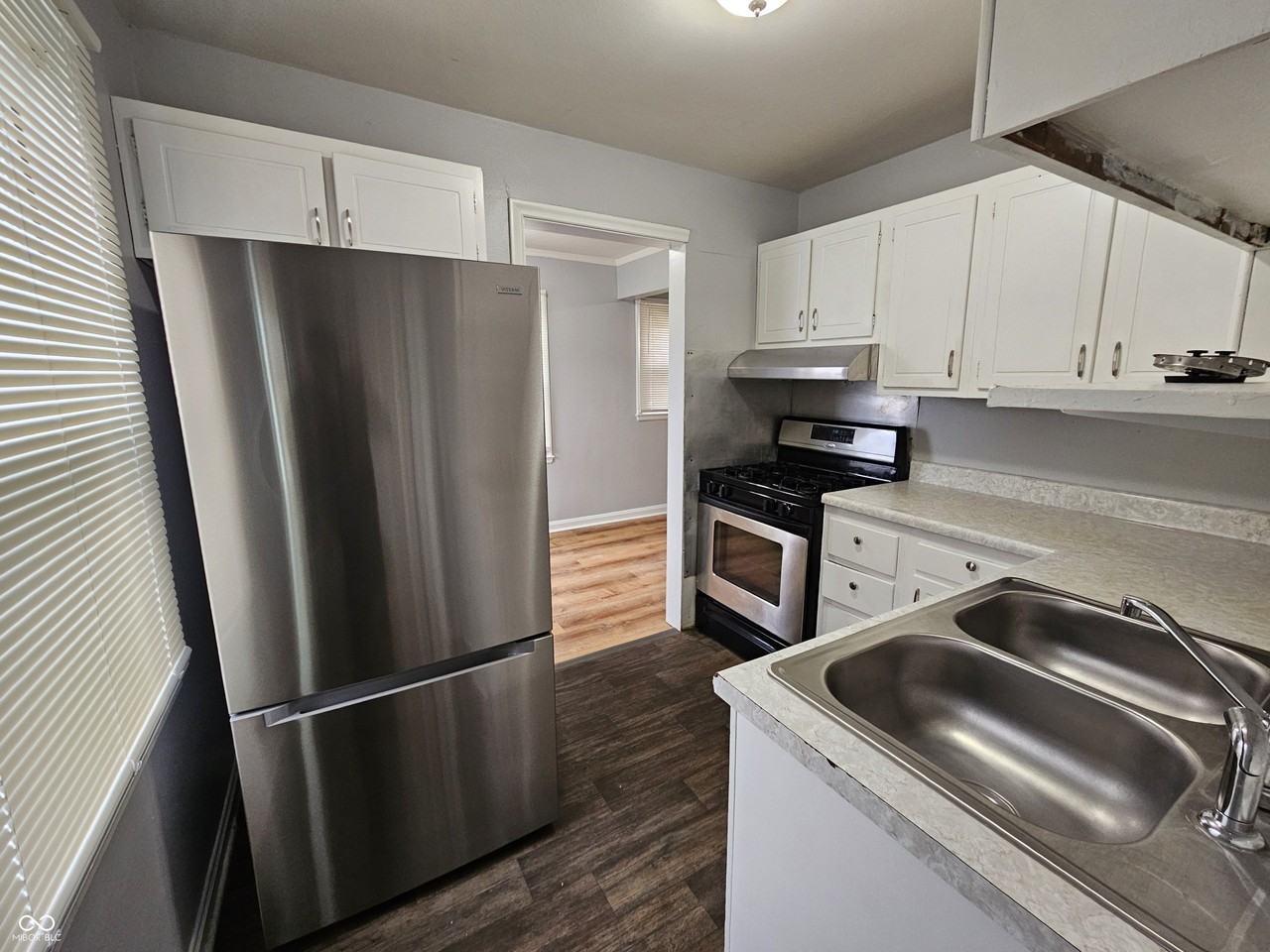 830 Berkley Rd - Photo 7 of 17