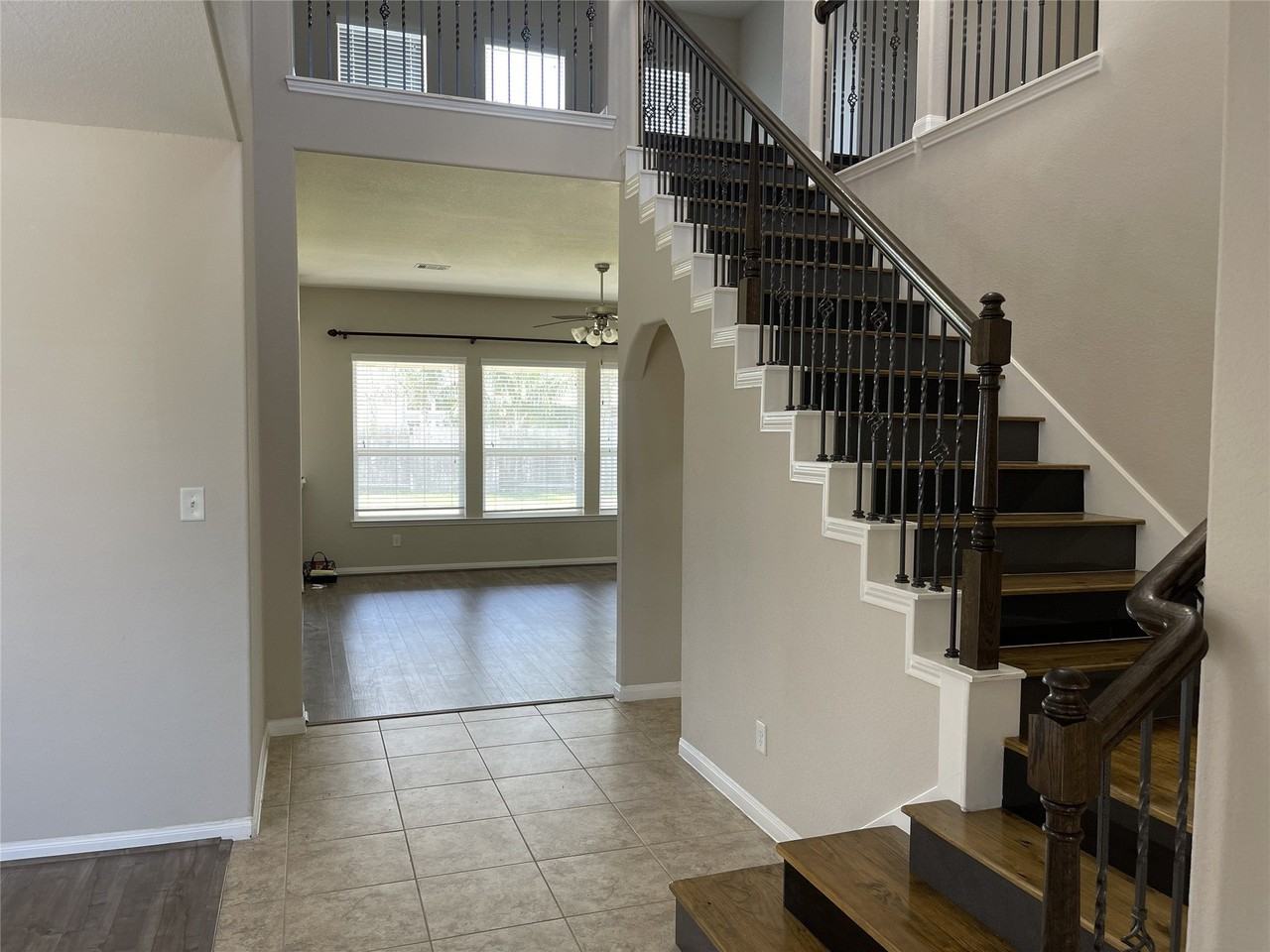 20327 Cypress Poll Dr - Photo 4 of 25