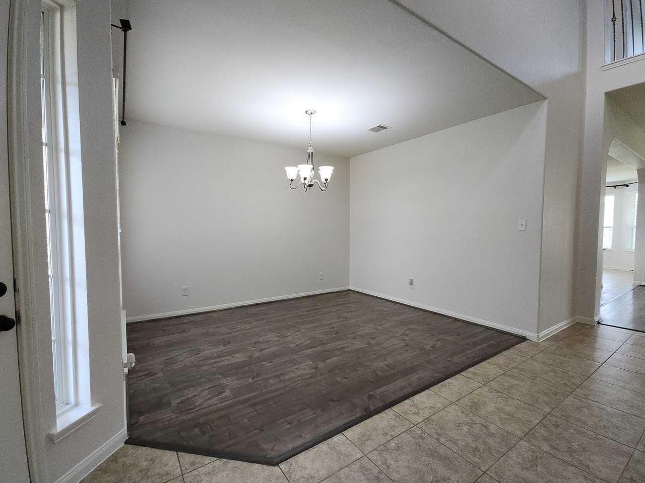 20327 Cypress Poll Dr - Photo 5 of 25