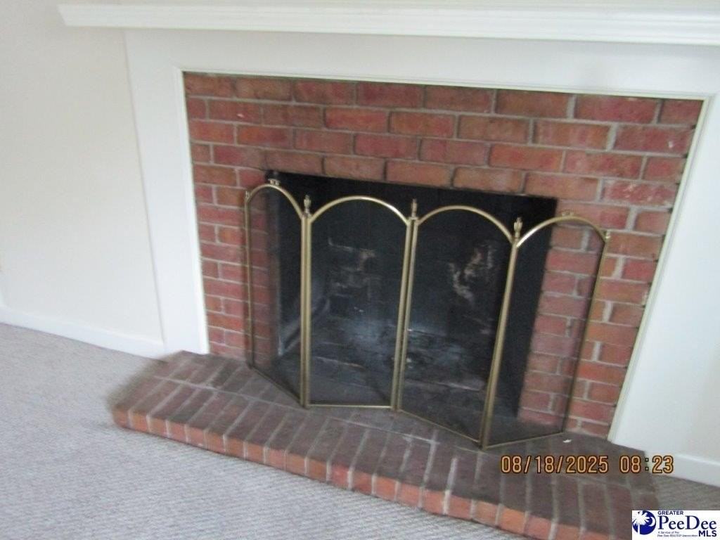 706 South Edisto Drive - Photo 4 of 11